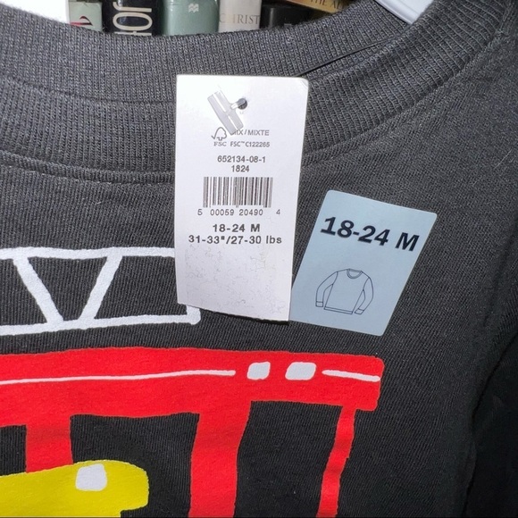 Old Navy Nwt Bold graphic vehicle design Tee for your toddler that he’ll love - Picture 4 of 4